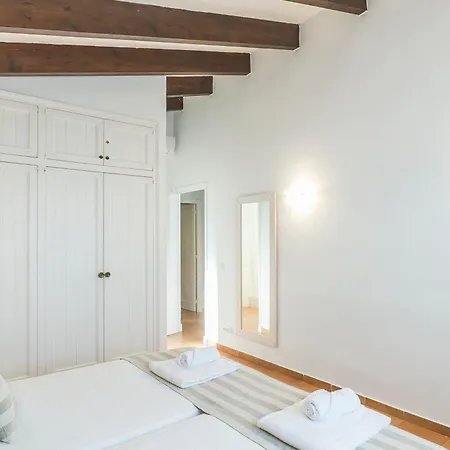 Mariola Villa