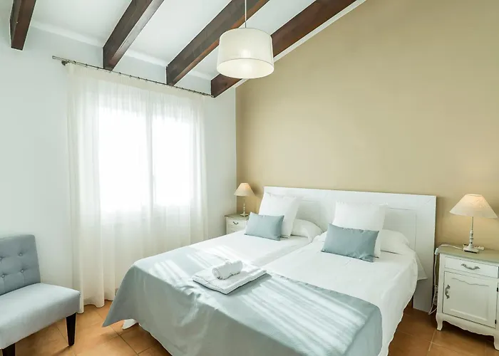 Mariola Villa Sant Lluís